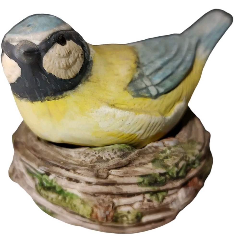 Bird Nest Salt and Pepper Shaker Vintage Porcelain Marjorie Bastin‎ Cottage Core